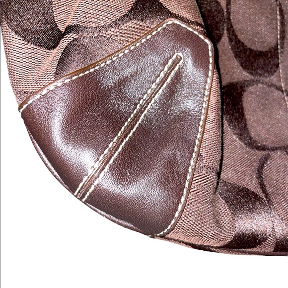 Coach Bag (Unused) Signature Jacquard Purse - Picture 10 of 14